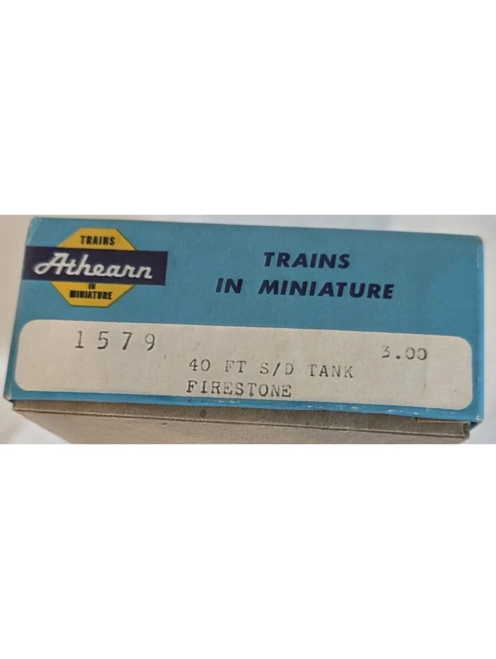 HO Scale Athearn 1579 Firestone Single dome Tank 40 FT Center Car 30902 KD Latex